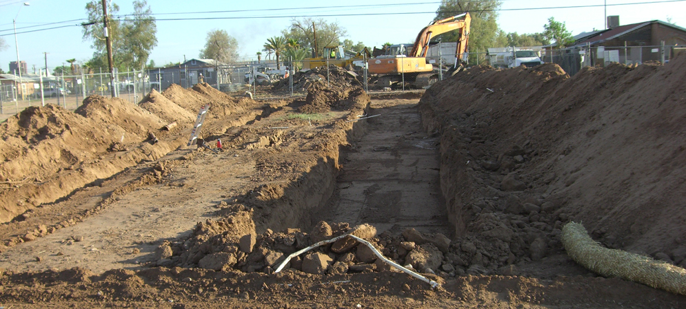 Overview of Desert Archaeology excavation in the Ann Ott Barrio, Phoenix
