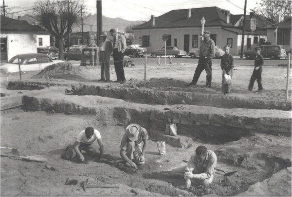 Homer Thiel marks 25 years at Desert Archaeology